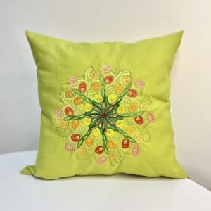 Подушка-оберіг Мандала Прийняття салатова 32×32 см котон