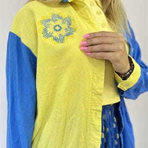 Вишита рубашка з мандалою