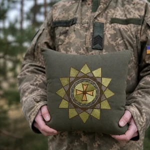 подушка оберіг зірка ерцгамми хакі для військових